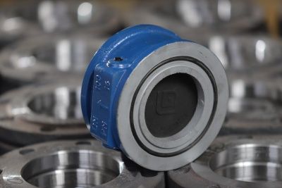 Клапан обратный (межфланцевый чугунный ) В Челябинске